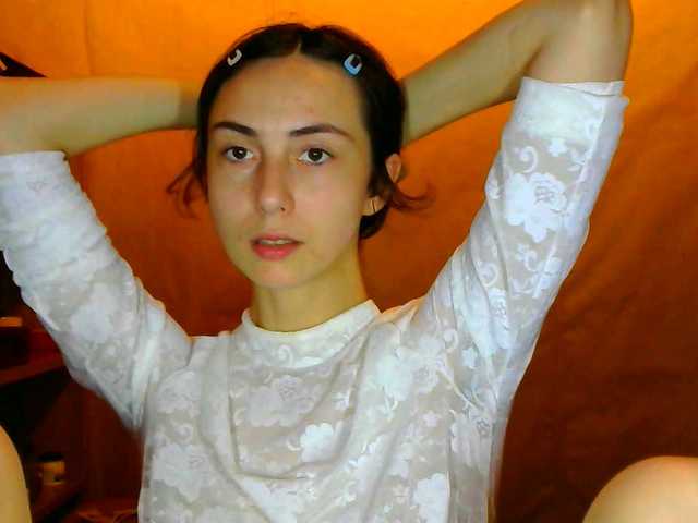Fotod Sonia_Delanay GOAL - GET NAKED. natural, all body hairy. like to chat and would like to become your web lover on full private 1000 - countdown: 352 selected, 648 has run out of show!"