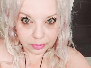 Erootiline videovestlus SonyaHotMilf