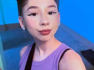 Erootiline videovestlus SonyaMeow