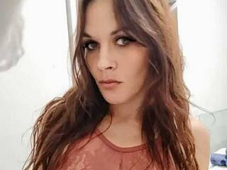 Erootiline videovestlus SonyaRed