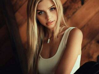 Erootiline videovestlus SonySweet