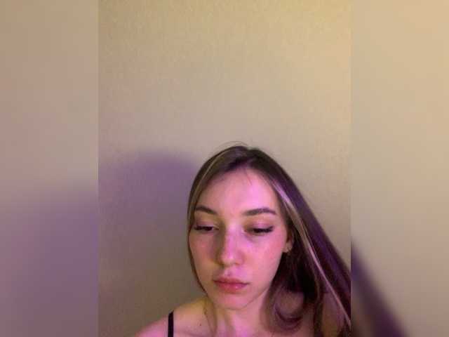 Ringhäälingupildid sophia-babe
