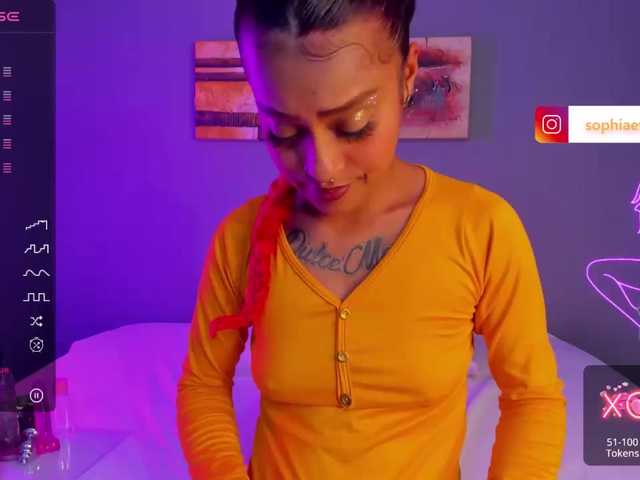 Ringhäälingupildid sophia-evanns