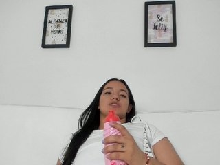 Fotod sophie-cruz Come here for your ASIAN CRUSH. // Snp 199 / Talk dirty to me in pm // Sloopy blowjob at GOAL/ Cus videos / pvt and voyeour