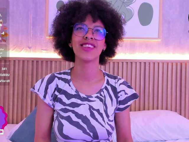 Ringhäälingupildid sophie-rojas