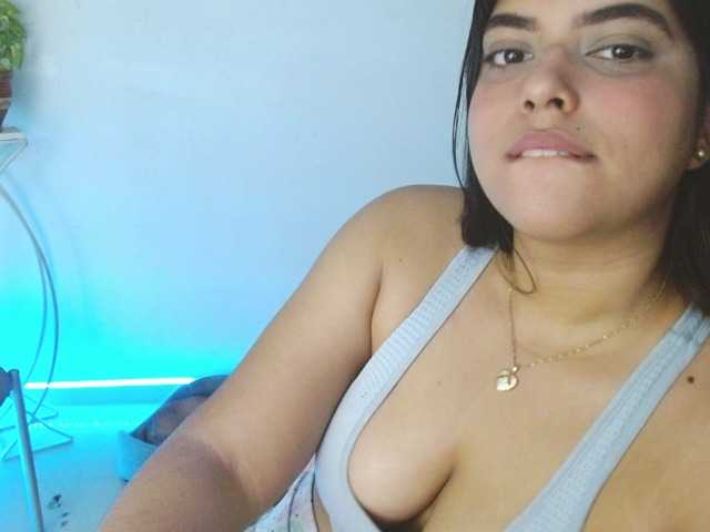 Fotod sophiehairy Hey Im New Here Lets Play Together