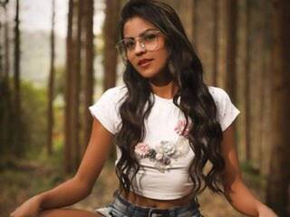 Erootiline videovestlus SophieThompso