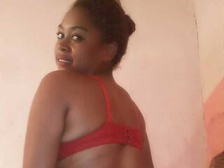 Erootiline videovestlus Squirty-Juice