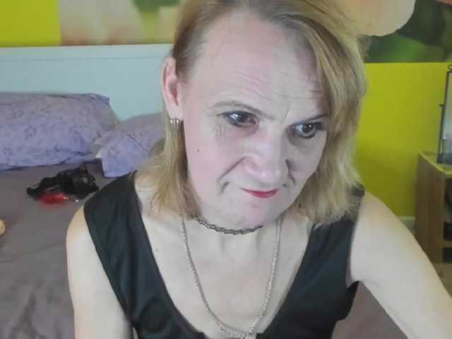 Ringhäälingupildid SqurtyLally69