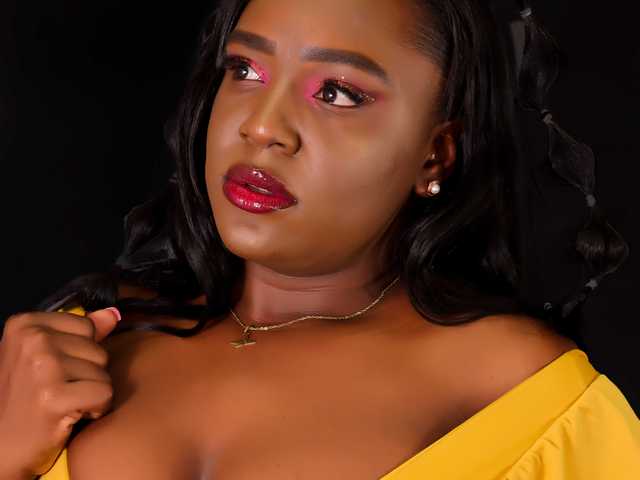 Profiili foto ssusy-ebony