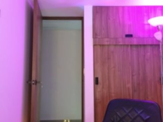 Erootiline videovestlus _MissJulia_