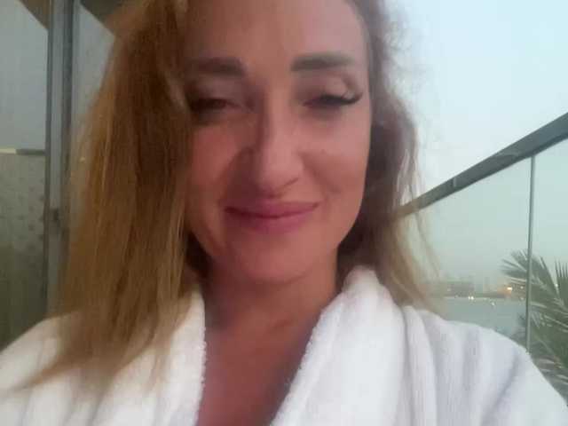 Ringhäälingupildid Miss_Stella