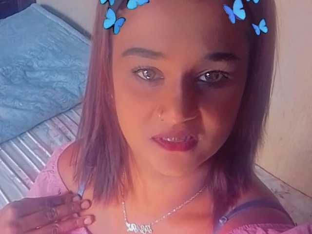 Profiili foto strawberrylips