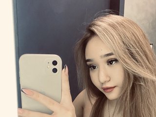Erootiline videovestlus SujiMin