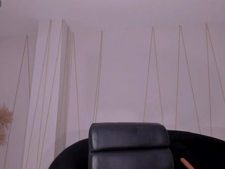 Erootiline videovestlus SunnyRiversX