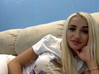 Fotod Sunrise-Lola Add to friend 5 tokens. Watch cams 15 tokens