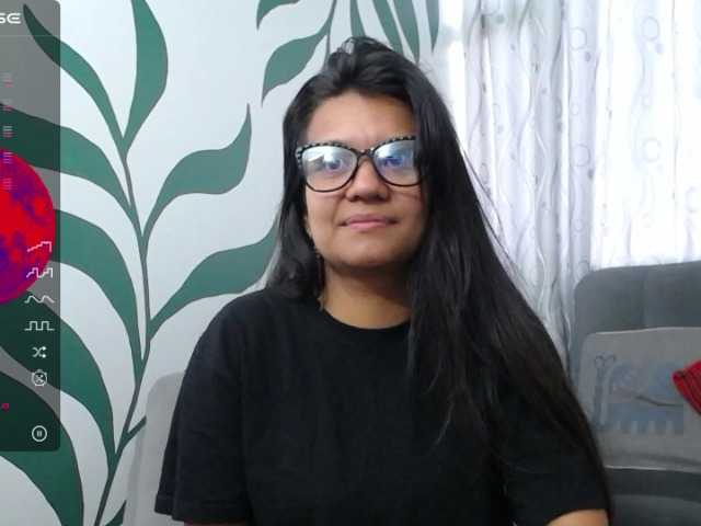 Fotod Susan-Cleveland- im a hot girl want fun and sex i touch m clit for you goal:tips tip me still naked