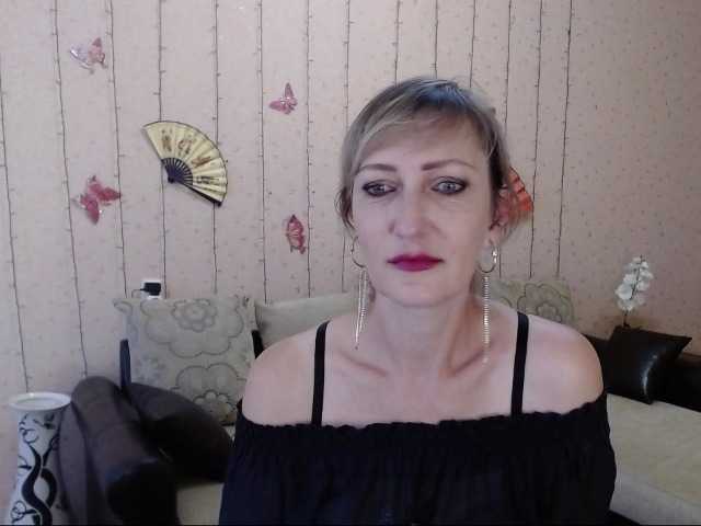 Fotod SusanSevilen Show outfit - 5 tokens, Dance-20 tokens, Stroke the chest-10 tokens, show tongue-5 tokens, kiss -5 tokens, confess love-3 tokens order music - 3 tokens. Thumb Sucking Simulating Blowjob - 10 Tokens watch the camera with comments-50 t add to friends-15 t