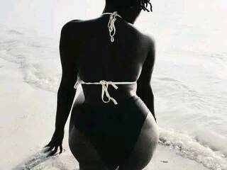 Erootiline videovestlus SweeetEmmah