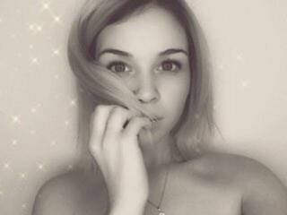 Erootiline videovestlus Sexxxyloves