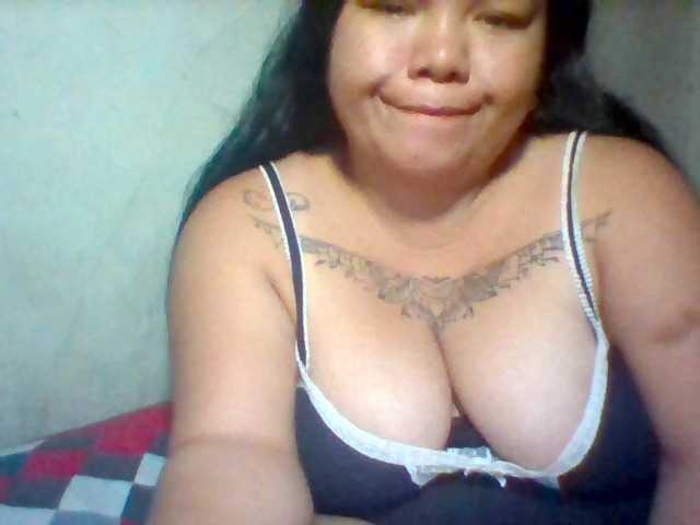 Fotod sweetasian33 500 goal!!!..hello guys welcome in my room... lets have a game... tip menu is on...CARE TO TIP GUYS FOR APPRECIATION ....m