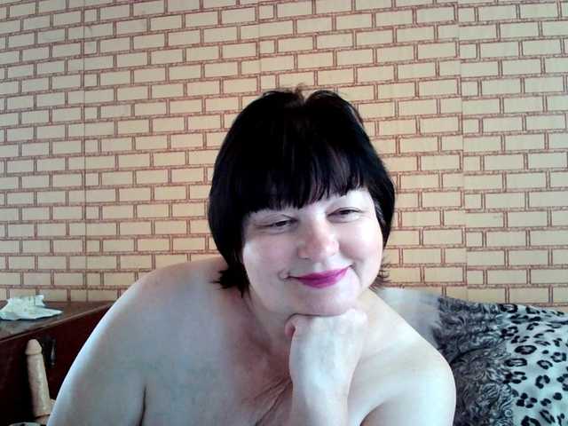 Fotod Sweetbaby001 Hi) Come in) It's fun and interesting here)Looking camera 50 ***250 tokens or privat.