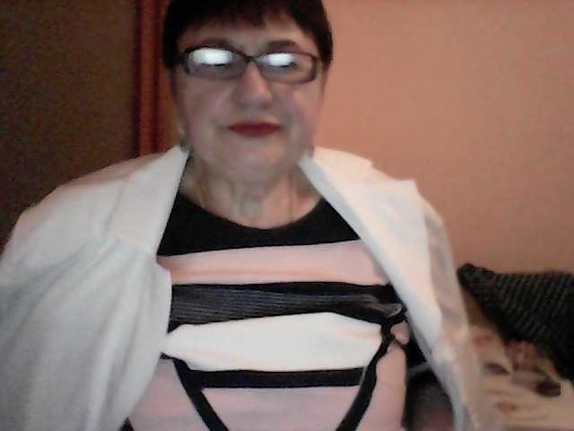 Fotod SweetCherry00 no tips no wishes, 30 current I will show the figure, 50 in private chest and the rest in private for communication subscription for 5 tokens without