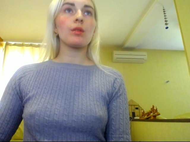 Fotod SweetGia like 11 / ass 50 / chest 80 / feet 20 / control toys 199 10 min/more pvt c2c 25/33 ultra 33 sec/blowjob 60/snap355/ AHEGAO FACE 13/ naked 350/oil bobs 111/ice in panties: 110