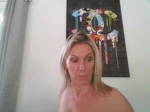 Ringhäälingupildid sweetladyhot820