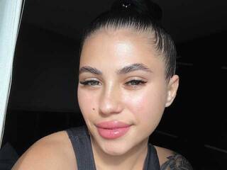 Erootiline videovestlus SweetLya09