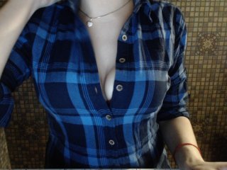 Fotod SweetValeri Hi)) I look at your cameras, 20 tokens. Chest 50 tokens. Toy in private chat group