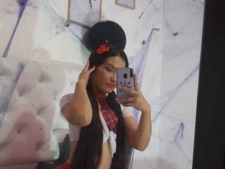 Erootiline videovestlus TamaraRosy