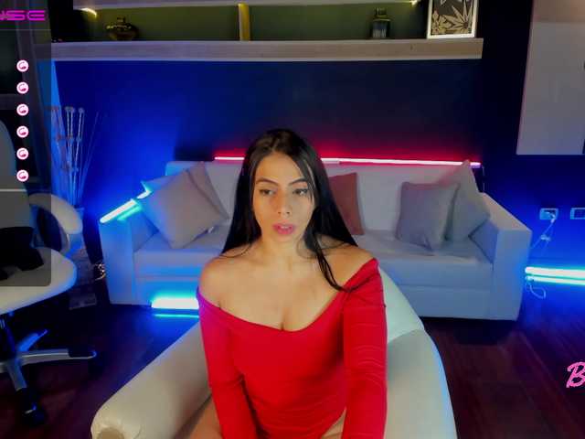 Ringhäälingupildid TaraFisherX