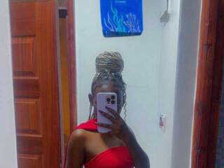 Erootiline videovestlus Tatiana303