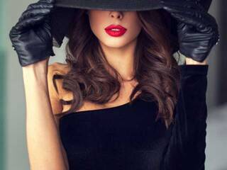 Erootiline videovestlus TattyAnal