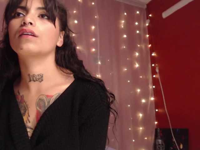 Fotod terezza1 hey welcome to my room!!#latina#teen#tattos#pretty#sexy naked!!! finguer in pussy cum