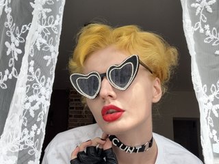 Erootiline videovestlus ThaliaWhisper