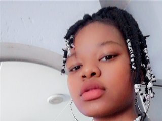 Erootiline videovestlus Thandieee