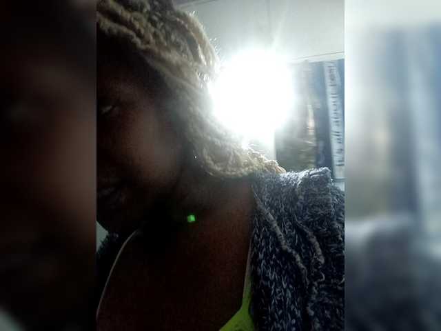 Ringhäälingupildid TheeBilquiss