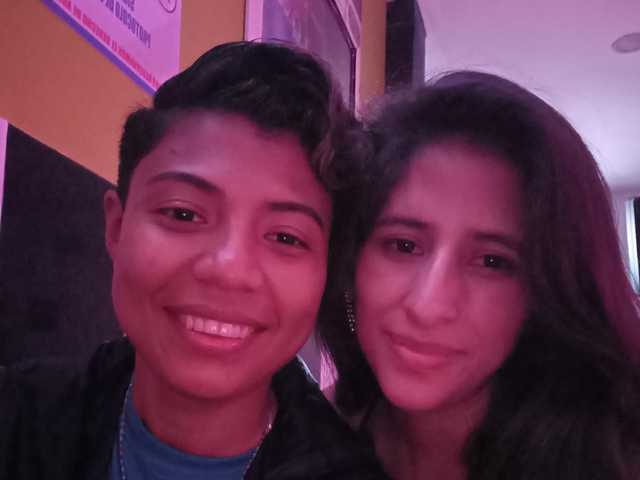 Profiili foto thelesbianhot