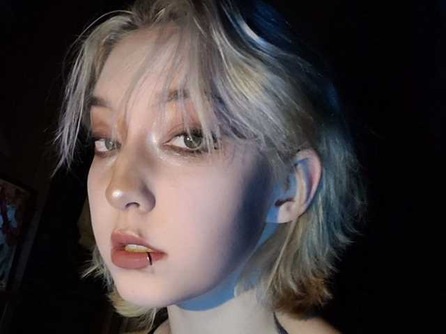 Profiili foto tinymia