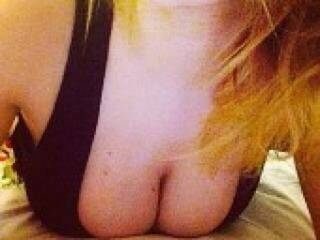 Erootiline videovestlus titsbaaby