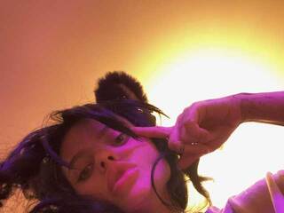 Erootiline videovestlus ToriNori