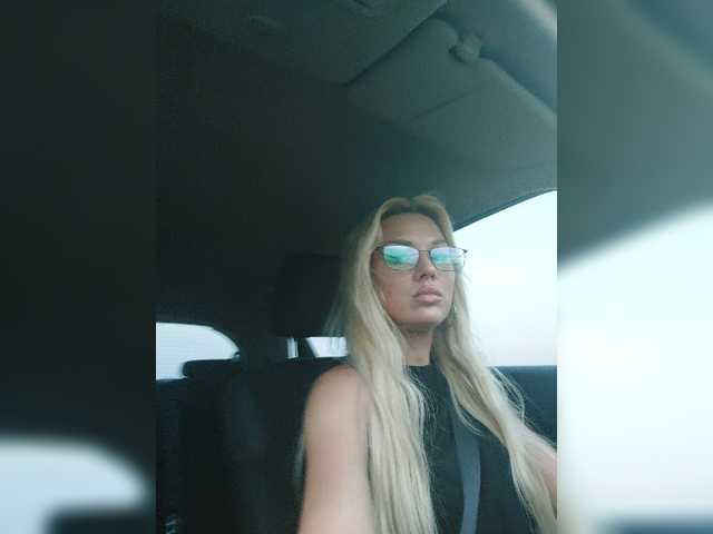 Ringhäälingupildid Tory-Joy