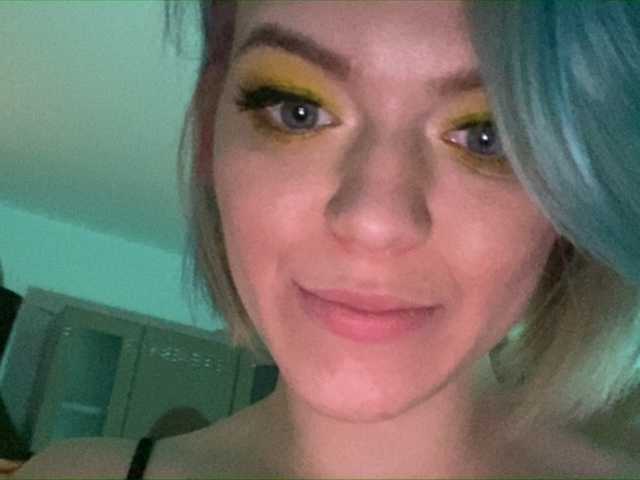 Ringhäälingupildid TreshGirls