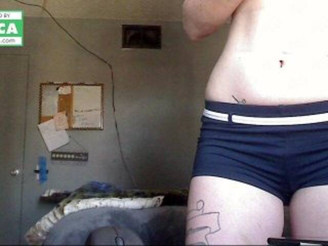 Ringhäälingupildid twistedbitch4