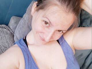 Erootiline videovestlus TyraHash