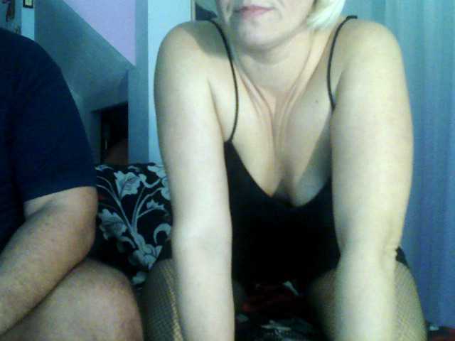 Ringhäälingupildid LuckyCouple3X