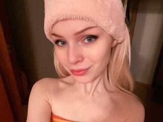 Erootiline videovestlus PickMeBaby