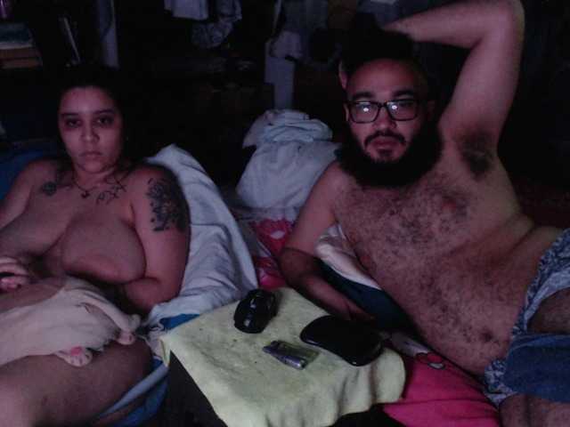 Fotod Angie_Gabe IF U WANNA SOME ATTENTION JUST TIP. IF U WANNA SEE US FUCK HARD GO PVT AND WE CAN FUN TOGETHER. NOOOO FUCKING FREE SHOW